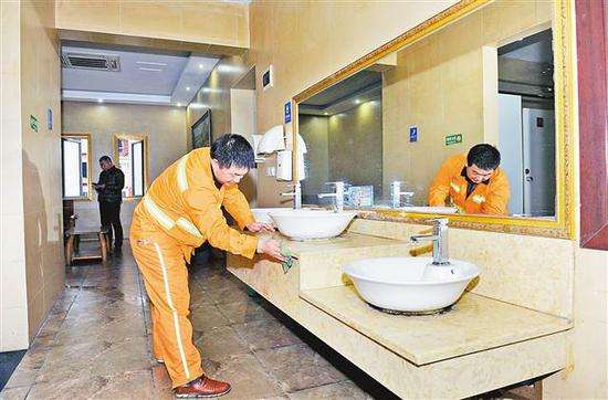 上海公廁保潔新規出爐 十項上海公廁保潔新規